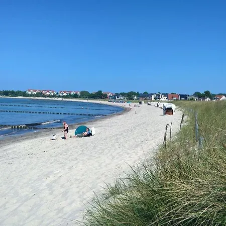 Ferienwohnung-moewennest * Glowe
